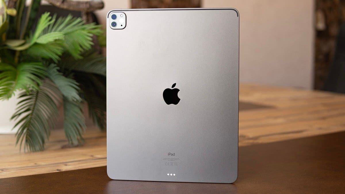 Featured image for 2024 iPad Pro Tablets Unveiled: Thinner Design Revealed in New CAD Drawings