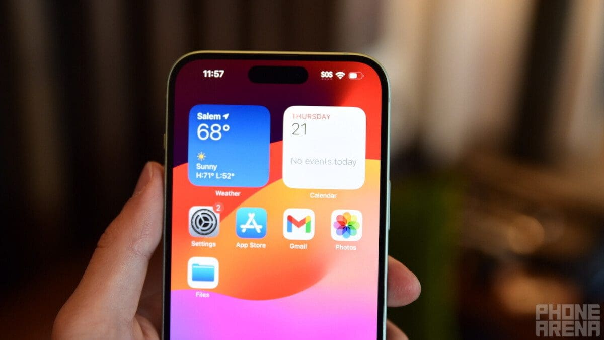 Featured image for Accurate tipster reveals significant display upgrades for iPhone 17 series in 2025