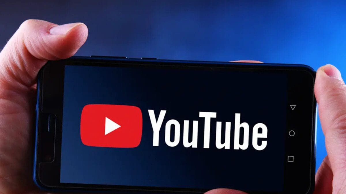 Featured image for Ambient Mode enhances the visual experience of full-screen YouTube videos with vibrant colors