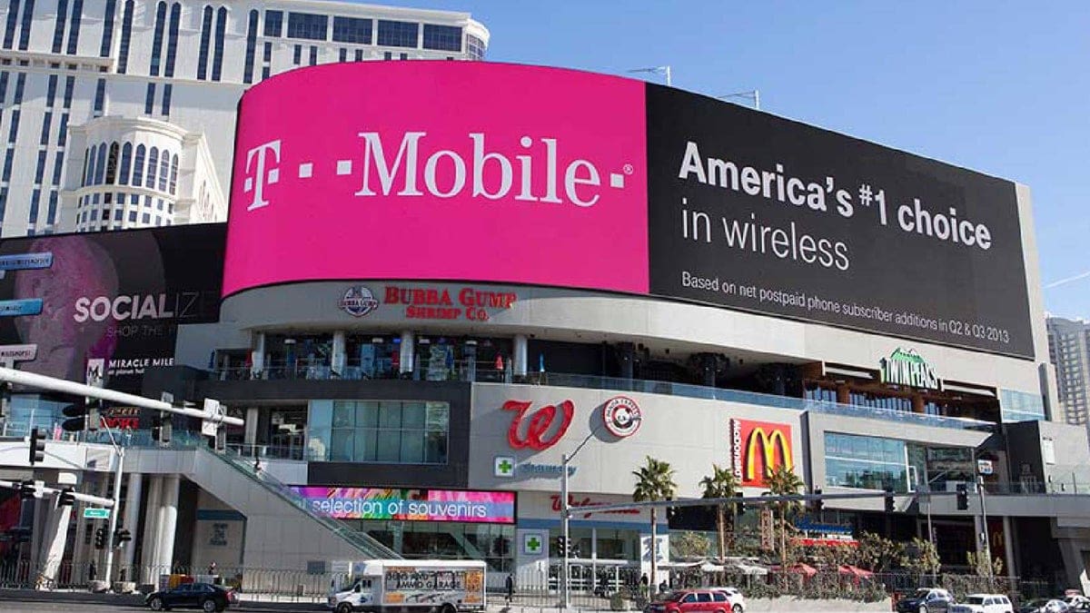 Featured image for Anticipating T-Mobile’s Annual Meeting: Potential Challenges for CEO Mike Sievert