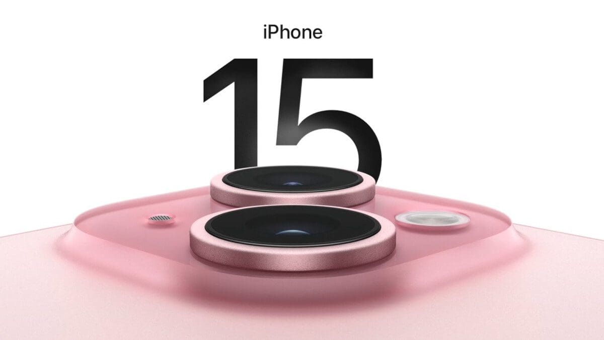 Featured image for Apple advises iPhone 15 owners against charging devices in new BMW vehicles as iOS update is prepared