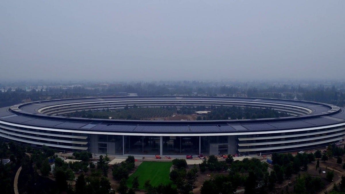 Featured image for Apple Engineer Reveals Insider Leaks to Media: Uncovering the Truth Behind Text Messages to WSJ