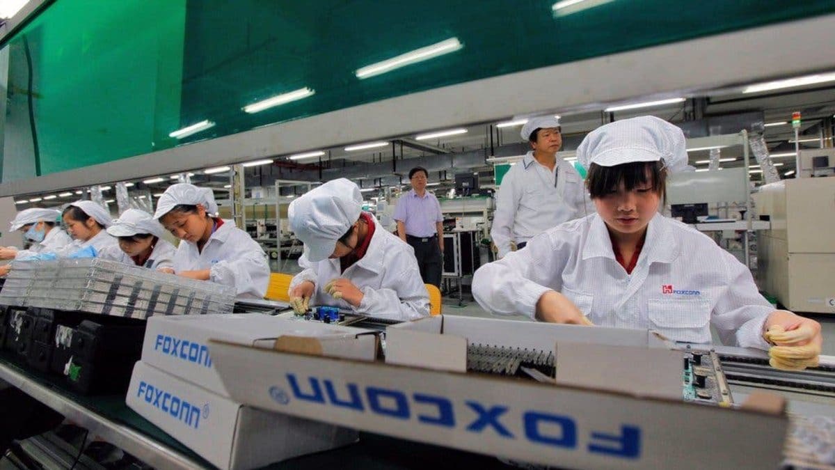 Featured image for Apple iPhone 15 Series Production Unveiled: Insights from Top Contract Manufacturers in Telecommunications