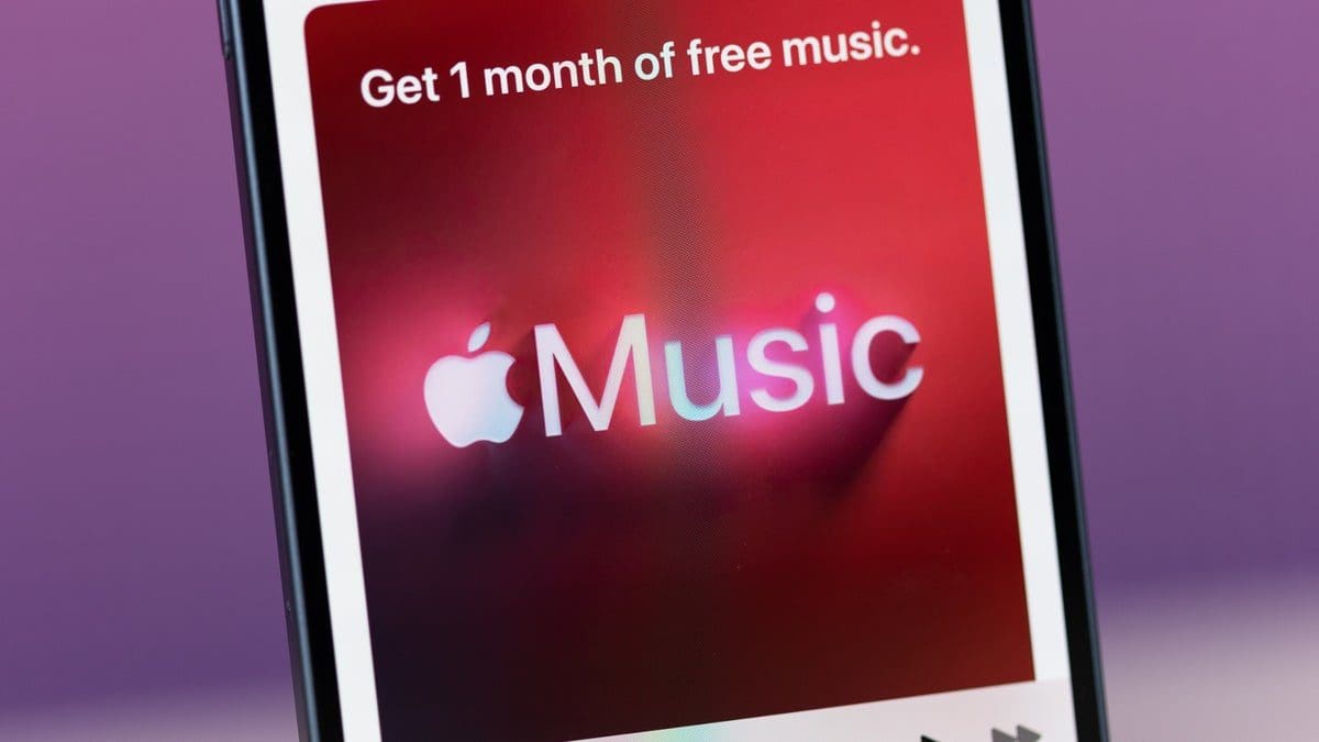 Featured image for Apple Music Testing New Feature: Transfer Your Tunes Between Android and iOS Streaming Apps