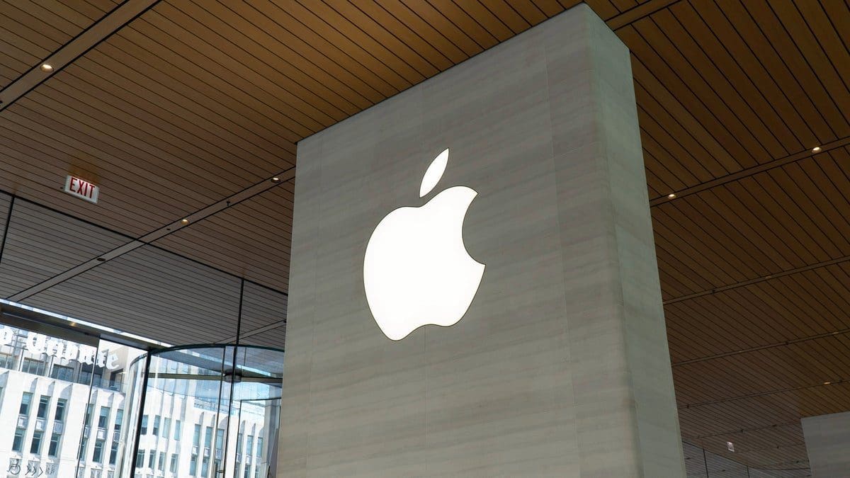 Featured image for Apple Resolves Lawsuit Over SoC Trade Secrets with Start-up: What It Means for Engineers and Telecommunications Industry in Canada