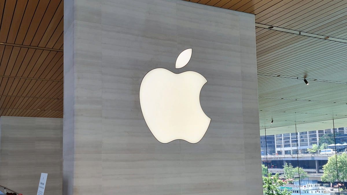 Featured image for Apple’s Latest Innovation: iPhone Maker Explores Mobile Robotics in Telecommunications