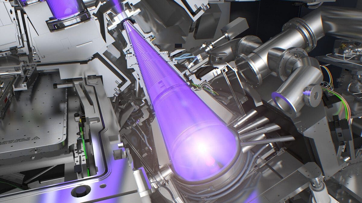 Featured image for ASML’s sales to China enable chip production in the country using “legacy nodes”