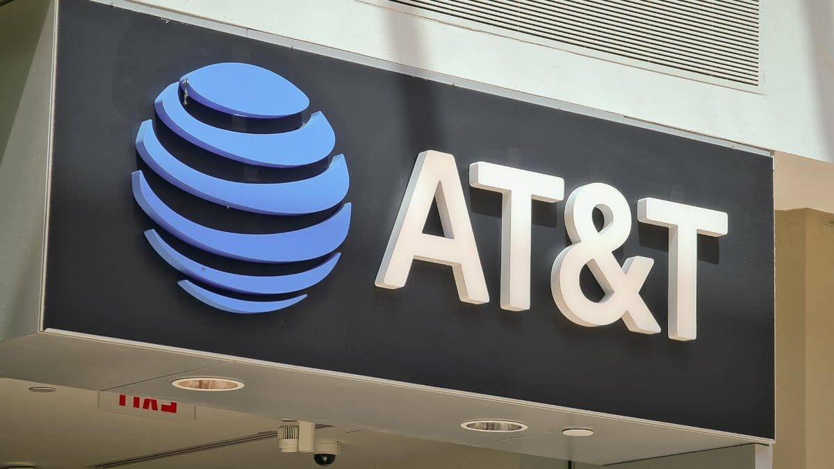 Featured image for AT&T Customer Receives $52.50 Credit After Service Interruption – How to Get Your Credit Today!