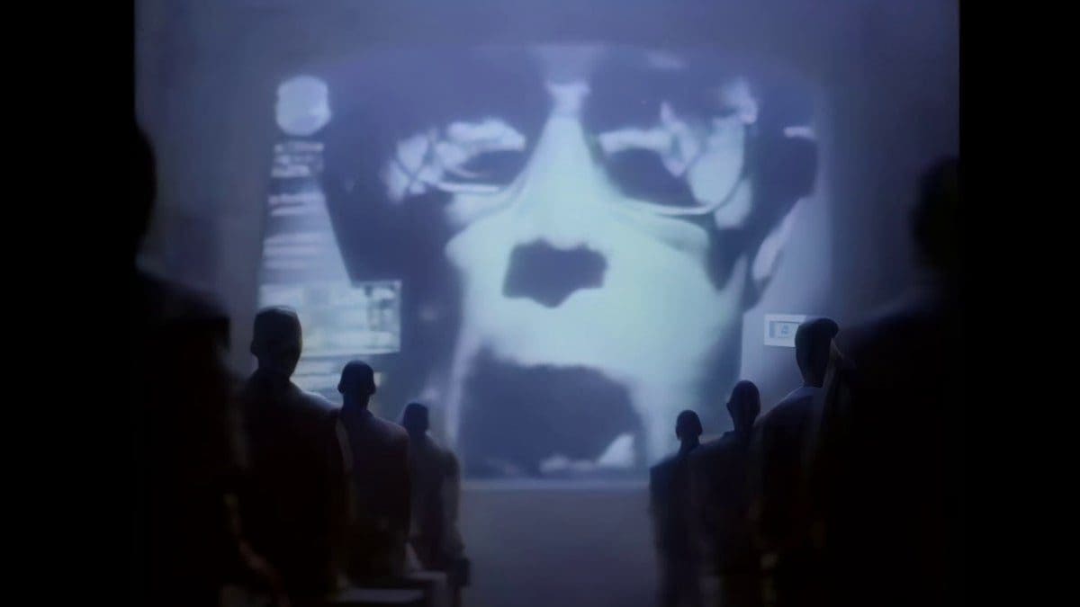 Featured image for Behind the Scenes: The Story of Apple’s Iconic Super Bowl Ad and Its Journey to Airwaves