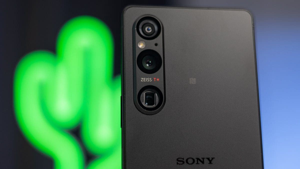 Featured image for Boosting Sony Xperia 1 VI Sales with a Mainstream Display: Is Dropping the 4K Tall Screen the Key?