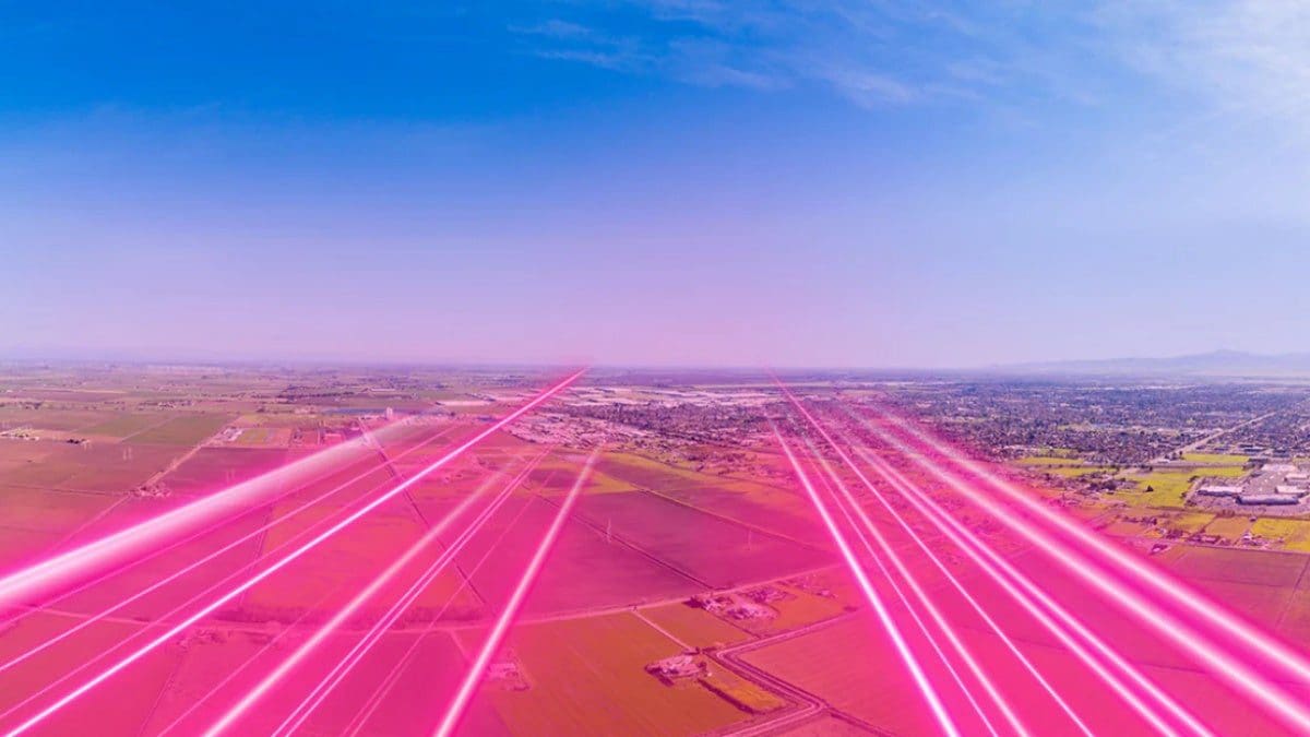 Featured image for Breaking News: T-Mobile Makes $4.4 Billion Deal to Expand Network Coverage in the US