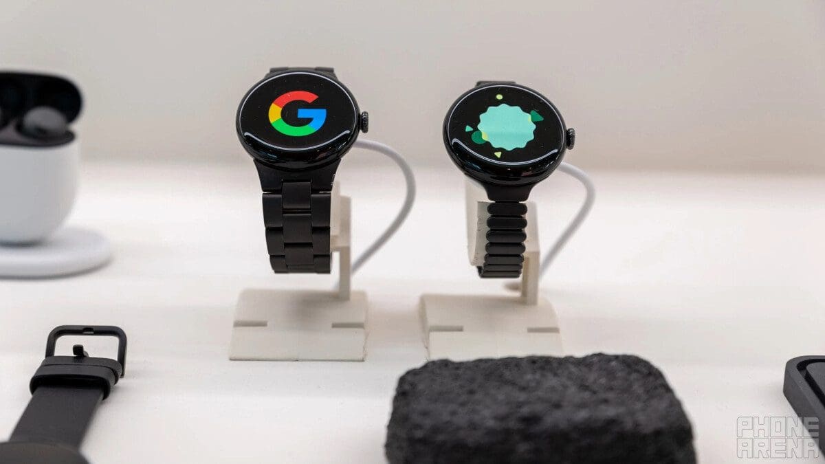 Featured image for Debuting Alongside Pixel Watch 2, Gmail App Arrives on Wear OS