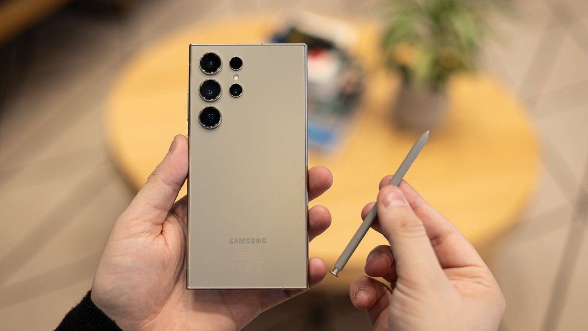 Featured image for Discover the Best Budget-Friendly Alternative to the Galaxy S24 Ultra by Asus!