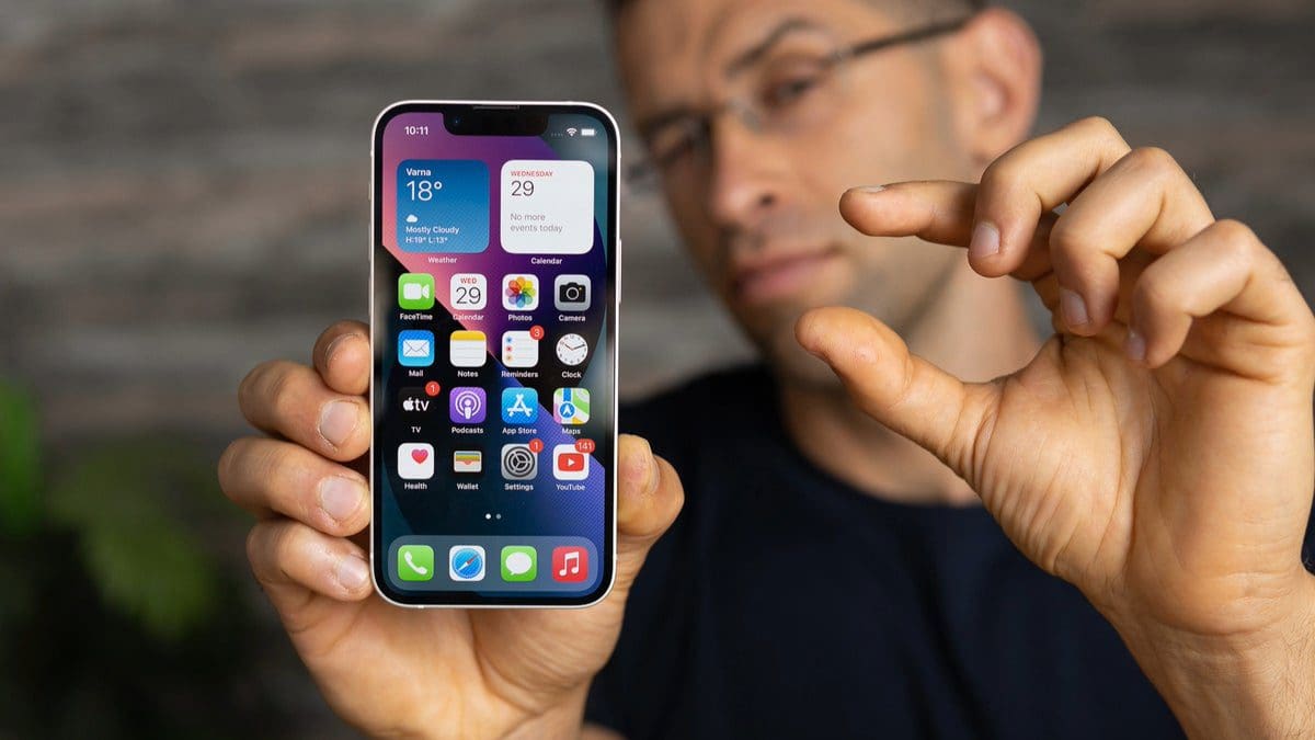 Featured image for Discover the Latest iPhone 17 Slim Features and Uncover the Mystery of the Missing Mini from Apple
