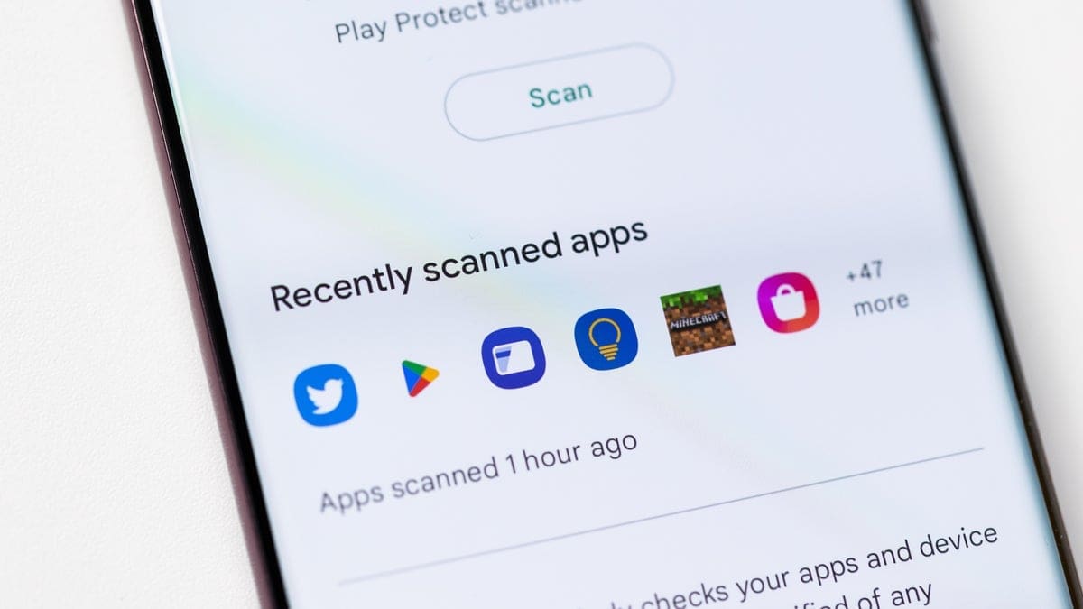 Featured image for Enhanced App Security: Google Play Protect Introduces Convenient “Rescan” Feature