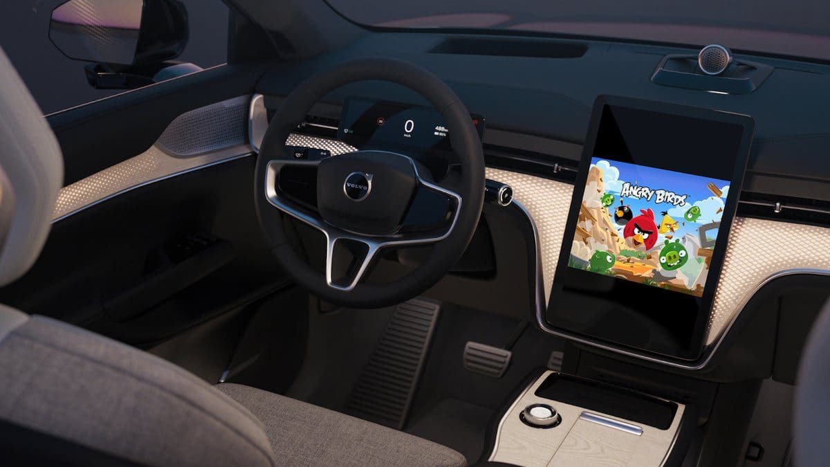 Featured image for Enhanced Apps and Features Unveiled for Android Auto and Android Automotive OS by Google