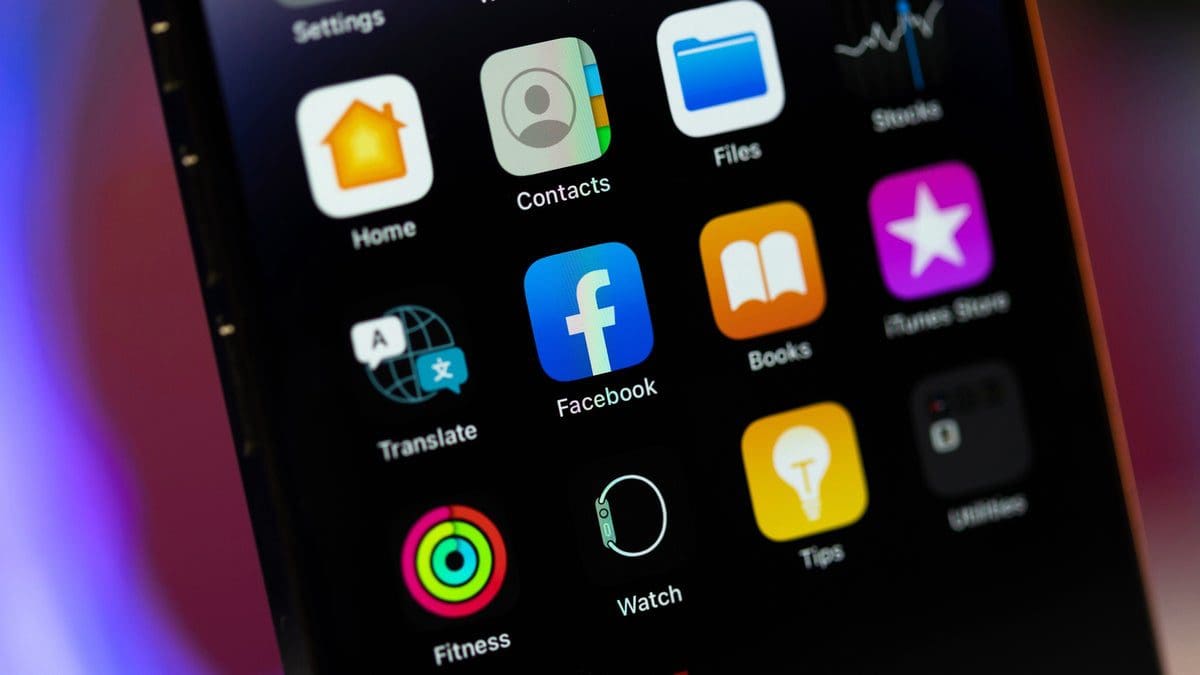 Featured image for Enhancing Reels Addiction: Facebook’s AI Video Recommendations in Telecommunications