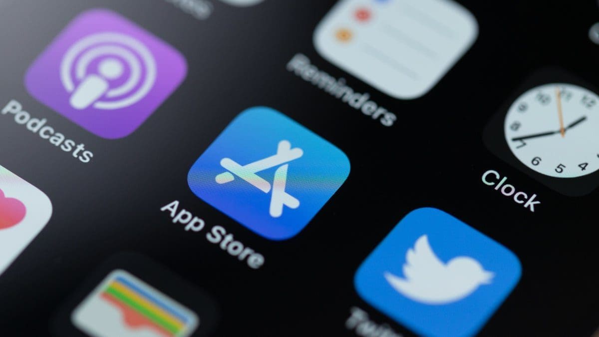 Featured image for EU Overhaul to Have Minimal Impact on Apple’s Bottom Line