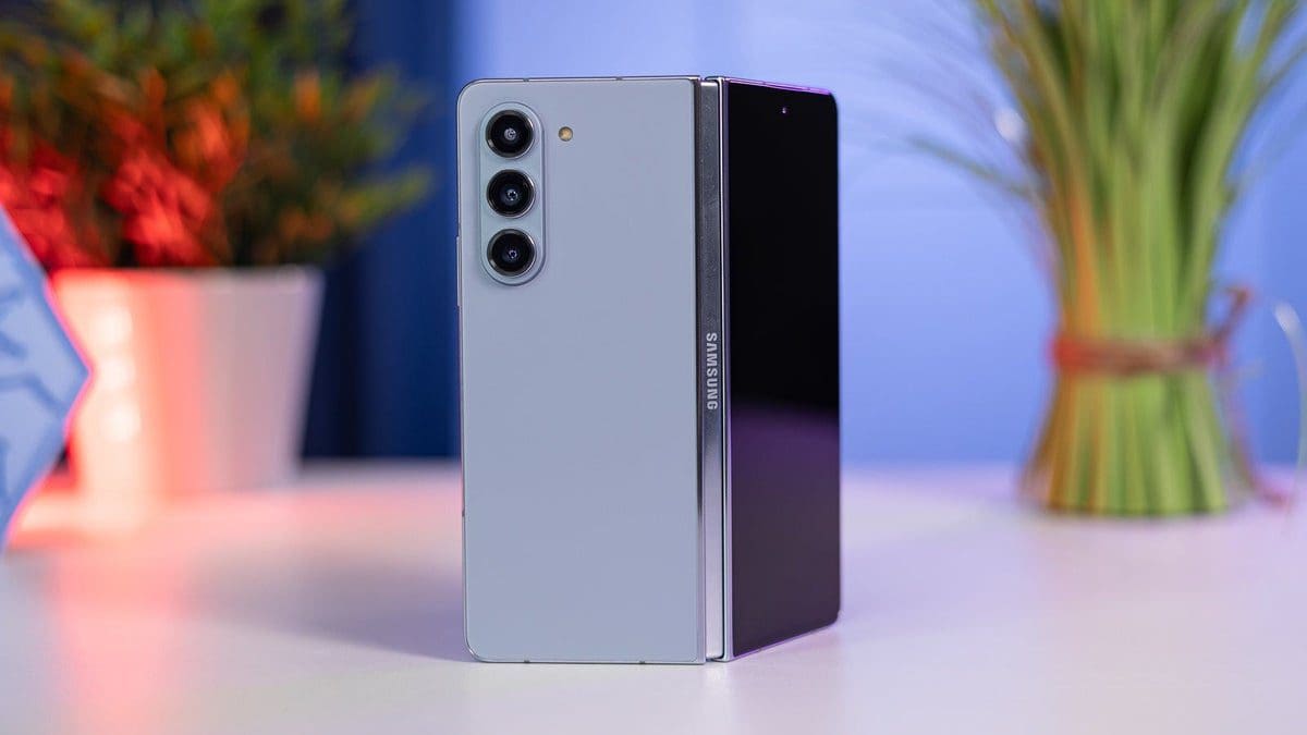 Featured image for Excited for the Future: Galaxy Z Fold 6 Leaks Spark Enthusiasm in Phones Canada Community!