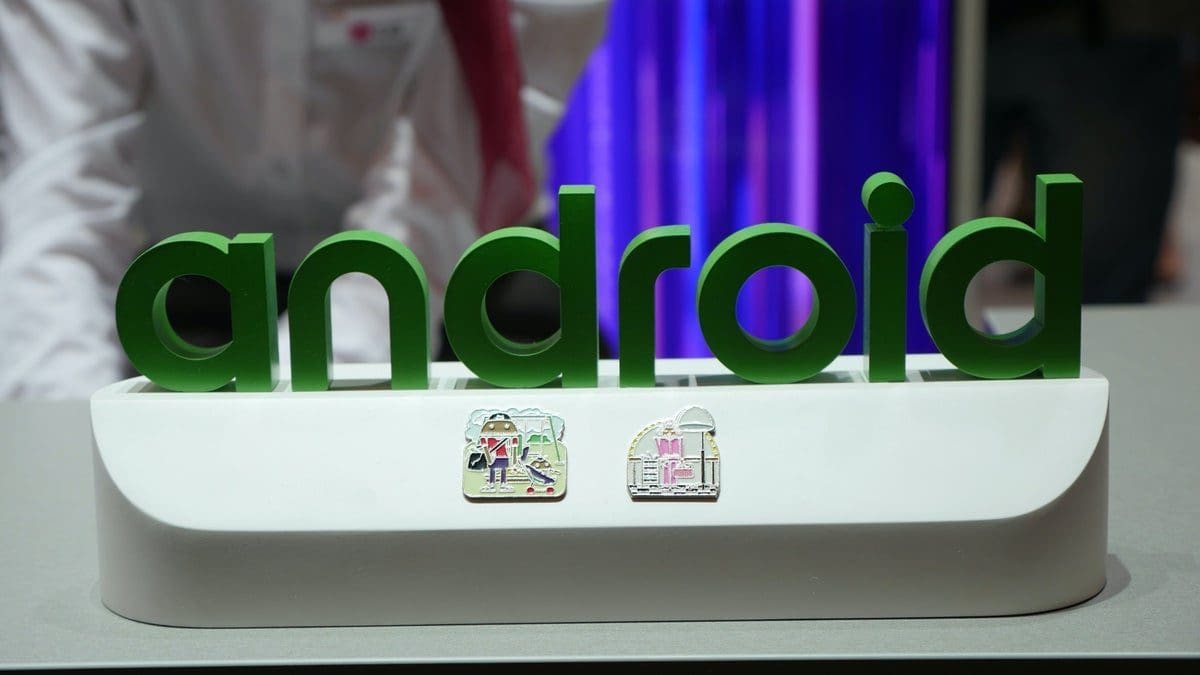 Featured image for Exciting News: Android 15 Update Enhances User Experience with New Status Bar Features