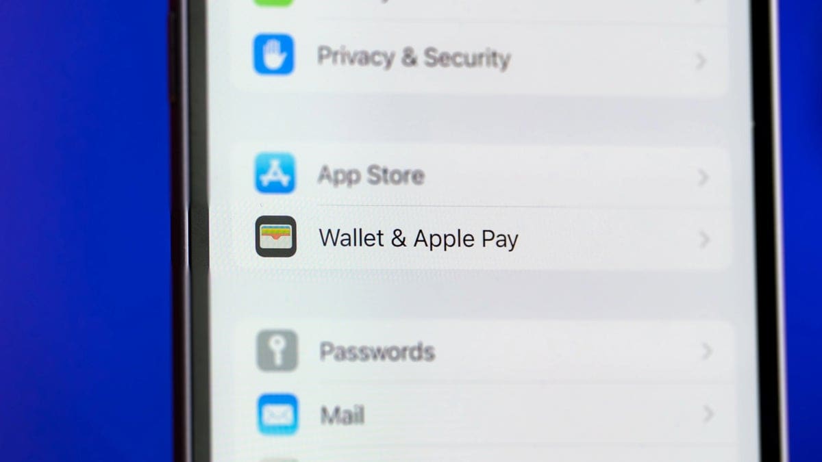 Featured image for Exciting News: Apple Pay to Expand with More Tap-to-Pay Options on iPhones in Europe