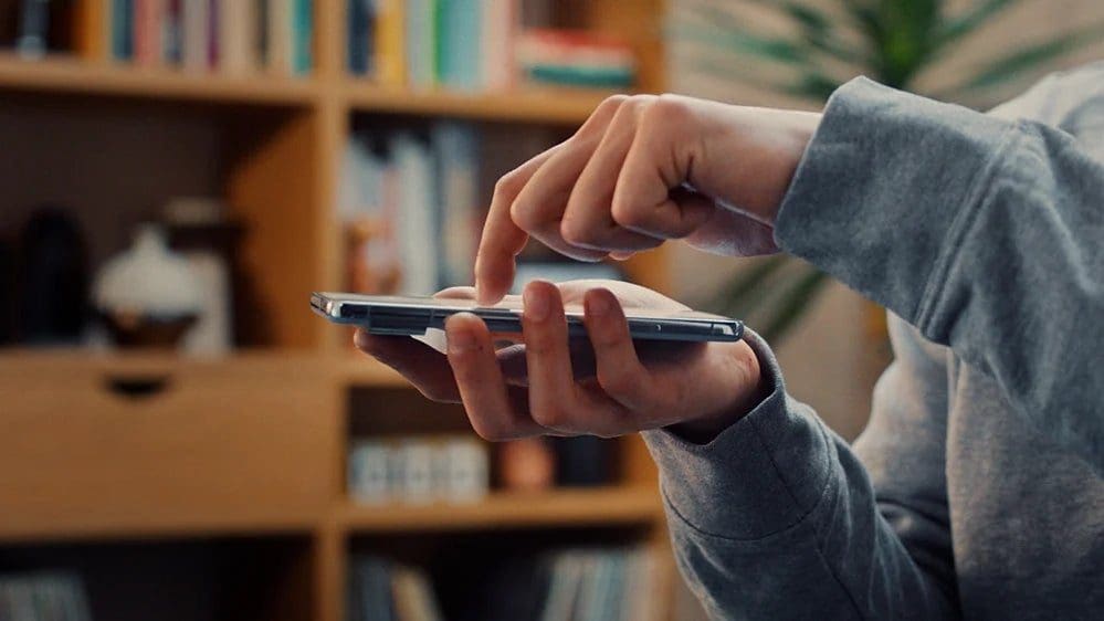 Featured image for Exciting News: Circle to Search Feature Potentially Coming to iPhones – Stay Connected with the Latest Telecommunications Advancements!