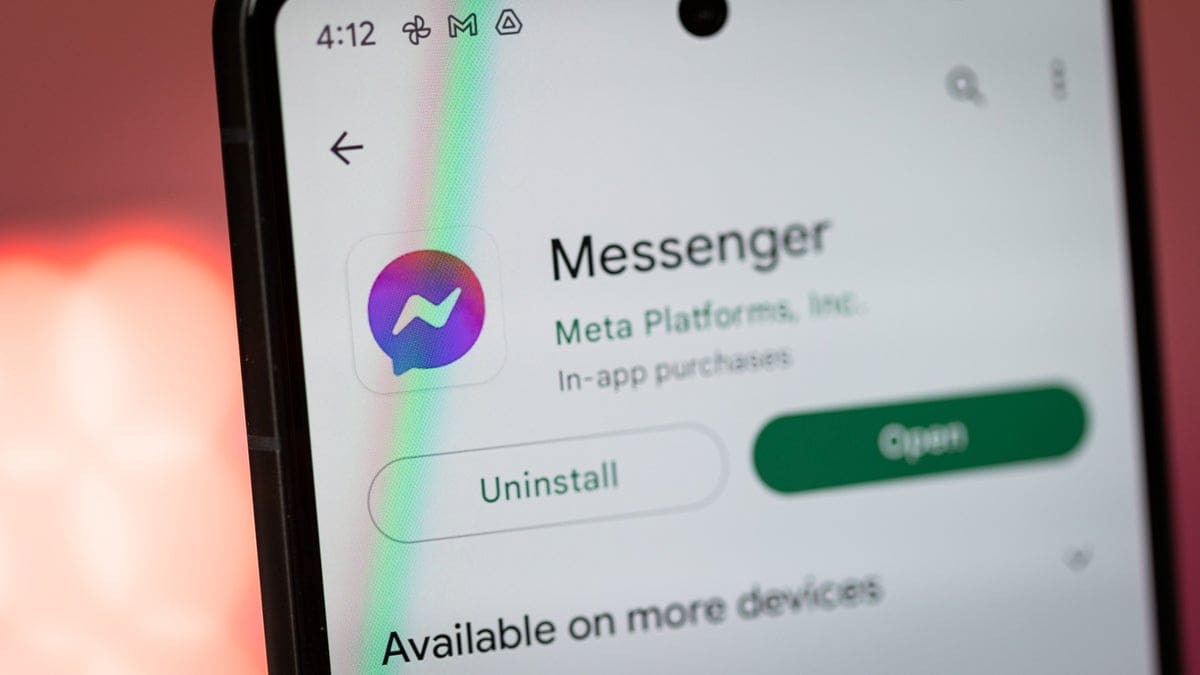 Featured image for Exciting Update: Messenger Introduces WhatsApp’s Communities Feature!