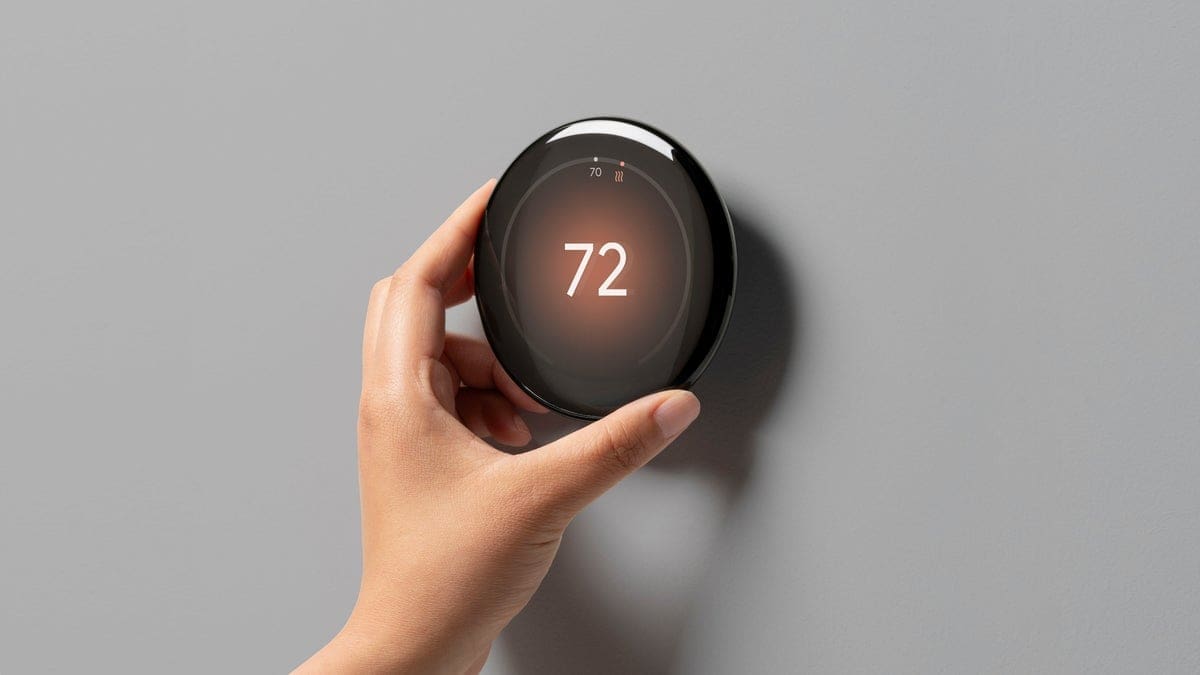 Featured image for Exclusive Leak: New Nest Learning Thermostat Unveiled with Sleek Borderless Design – A Must-Have for Tech Enthusiasts!