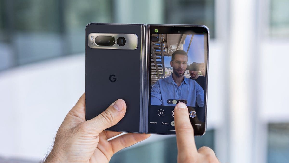 Featured image for Exclusive: Pixel Fold 2 Leak Unveils Sleeker Design and Upgraded Features!
