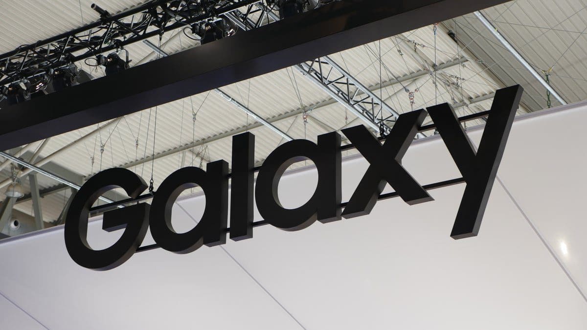 Featured image for Get a First Look: Samsung Galaxy A55 and Galaxy C55 Revealed in Live Images