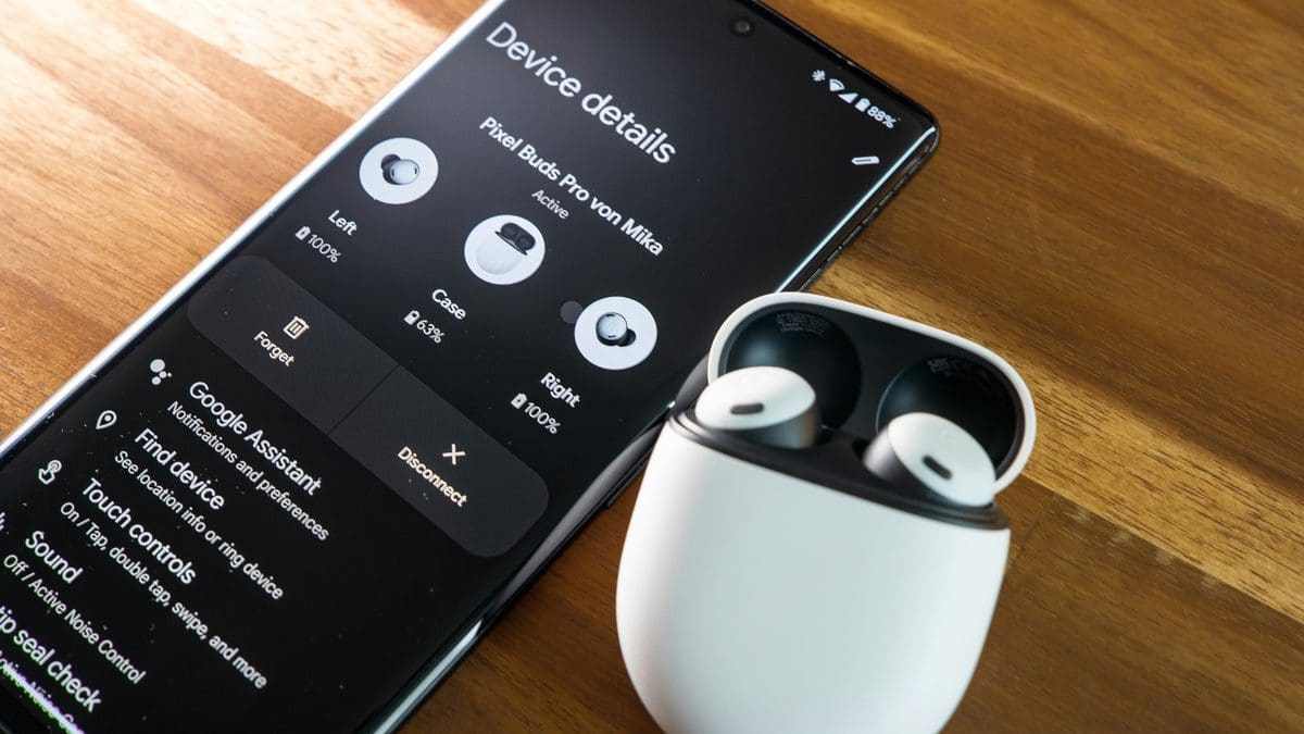 Featured image for Google Expands Pixel Buds Pro’s Assistant Quick Phrases for Handling Incoming Calls