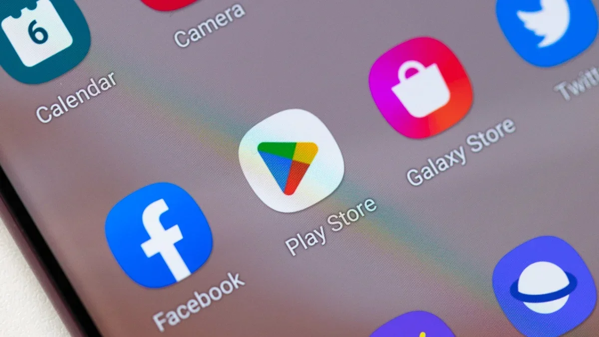 Featured image for Google focuses on enhancing Play Store security to prevent malware-infested apps from accessing Android devices