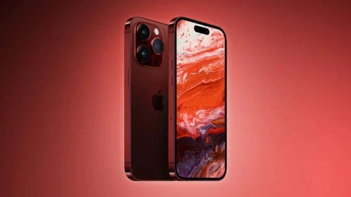 Featured image for Kuo Predicts a Game-Changing Feature That Will Make the iPhone 15 Pro Max the Hottest New iPhone of the Year