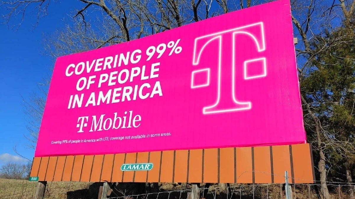 Featured image for Lawmakers Challenge UScellular Sale to T-Mobile While Pushing to Undo Sprint Merger: Impact on Telecommunications Industry