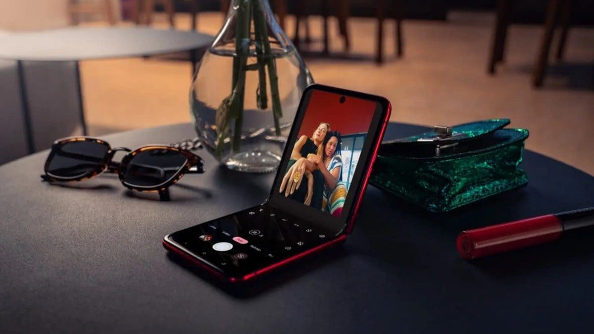 Featured image for Motorola Dominates European Market in 2023: Unprecedented Strength and Growth