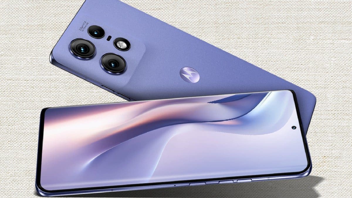 Featured image for Motorola Edge 50 Pro: The Ultimate Competitor to Samsung Galaxy S24 Ultra Revealed!