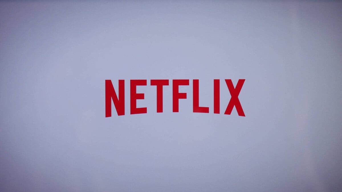 Featured image for Netflix no longer offers DVD rentals.
