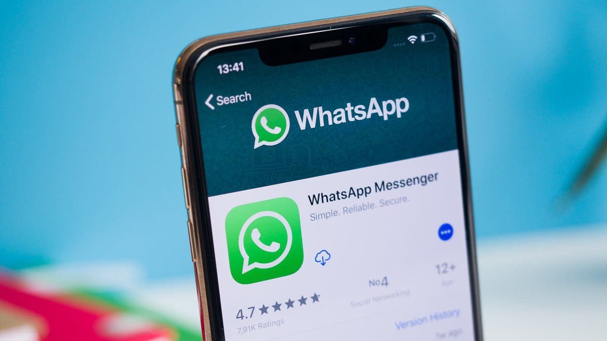 Featured image for New security feature in WhatsApp allows users to create secret code for chat protection.