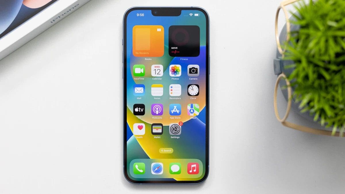 Featured image for New Updates from Apple for iPhone, iPad, and Apple Watch: Recommended Installations