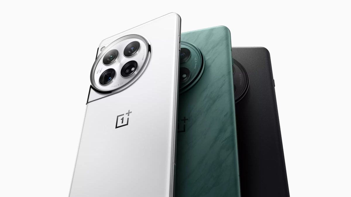 Featured image for OnePlus 12 Teardown Uncovers Spacious Cooling Chamber Comparable to Other Leading Smartphones