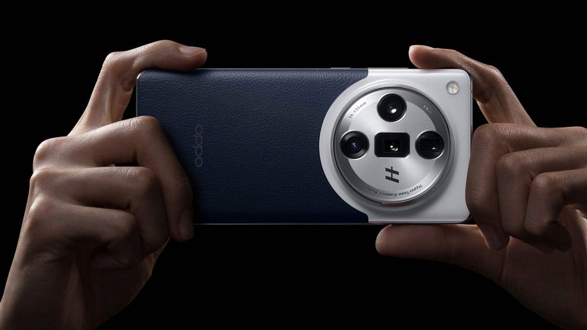 Featured image for Oppo Find X7 Ultra Challenges S24 Ultra with Dual Periscope Zoom Cameras in Incredible HyperTone Package