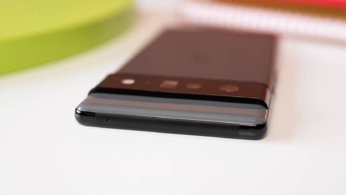 Featured image for Pixel 6 Pro Owner Demands Recall: Google Faces Refund Dilemma