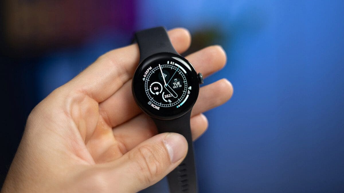 Featured image for Pixel Watch may get new feature: alerts when fully charged