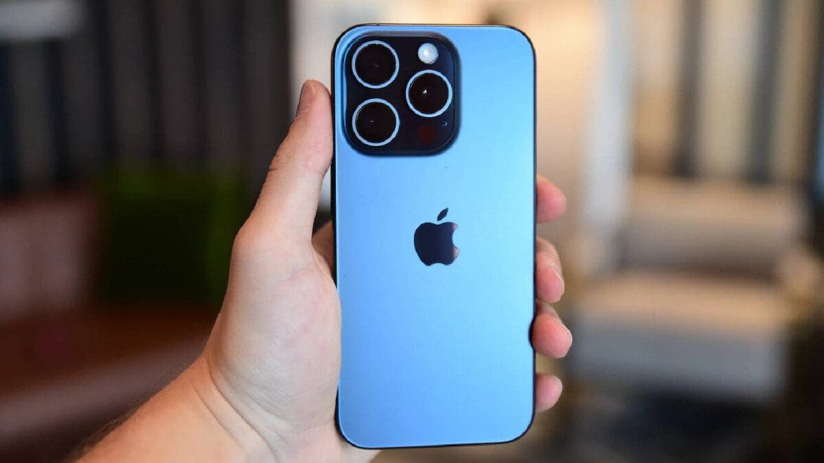 Featured image for Possible explanation for thermal throttling problems in iPhone 15 Pro could stem from relaxed standards for A17 Pro