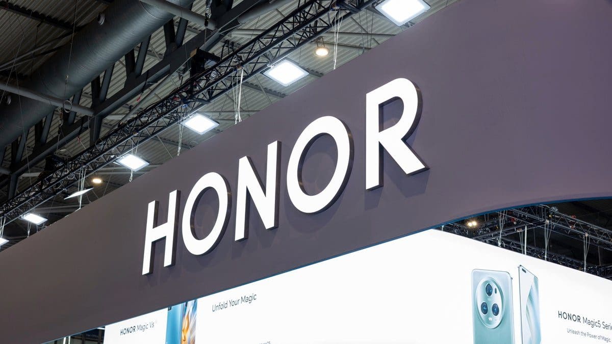 Featured image for Possible leaked image gives insight into the design of the Honor Magic 6 Pro