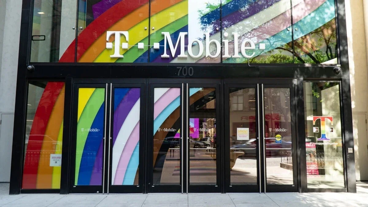 Featured image for Protect Your Mobile Privacy: T-Mobile User Dodges SIM Swap Scam