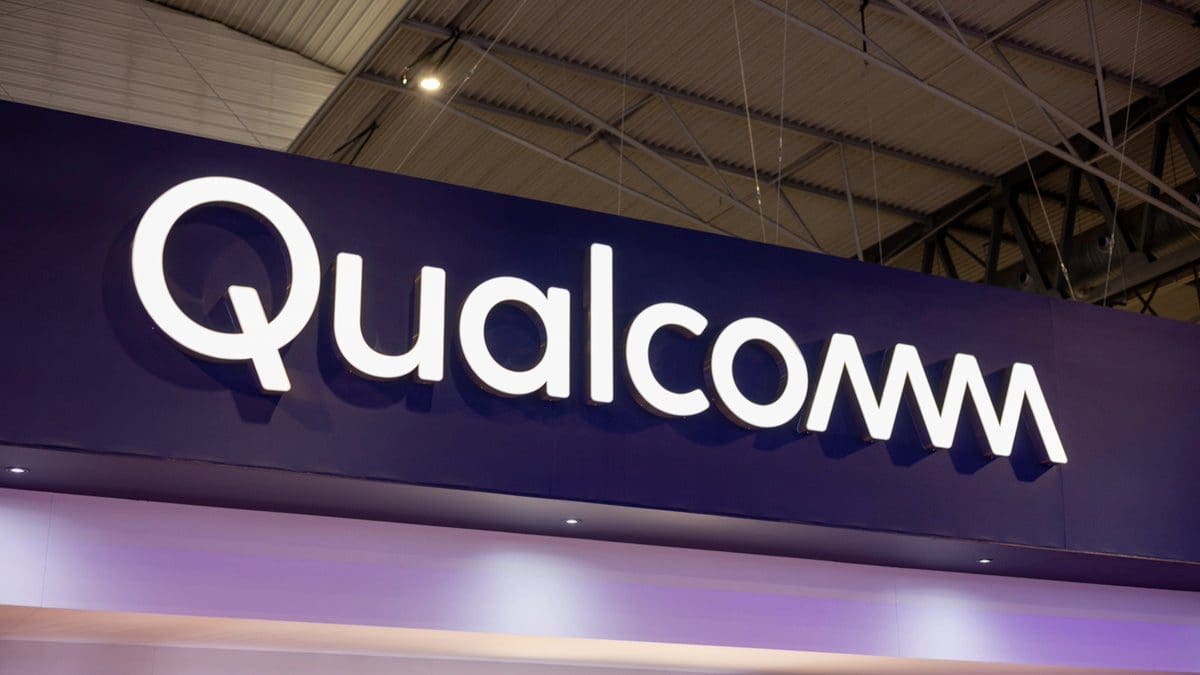Featured image for Qualcomm records $9.9 billion in revenue and extends deals with Samsung and Apple