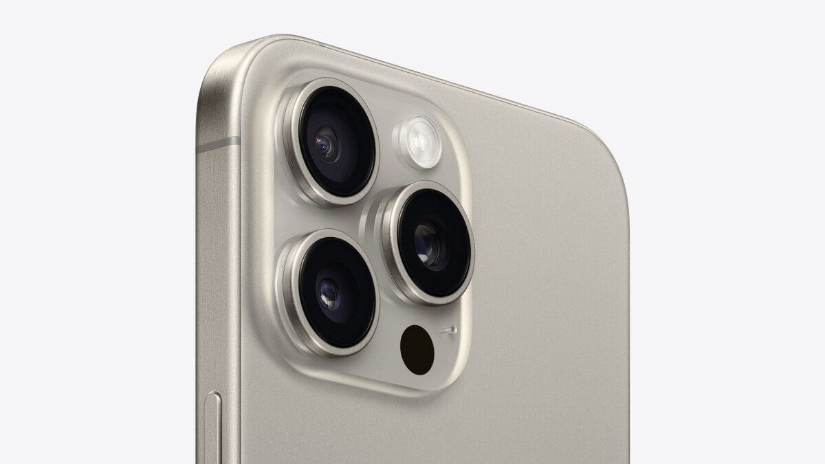 Featured image for Realme’s Response to iPhone 15 Pro: Teases Periscope Zoom Camera