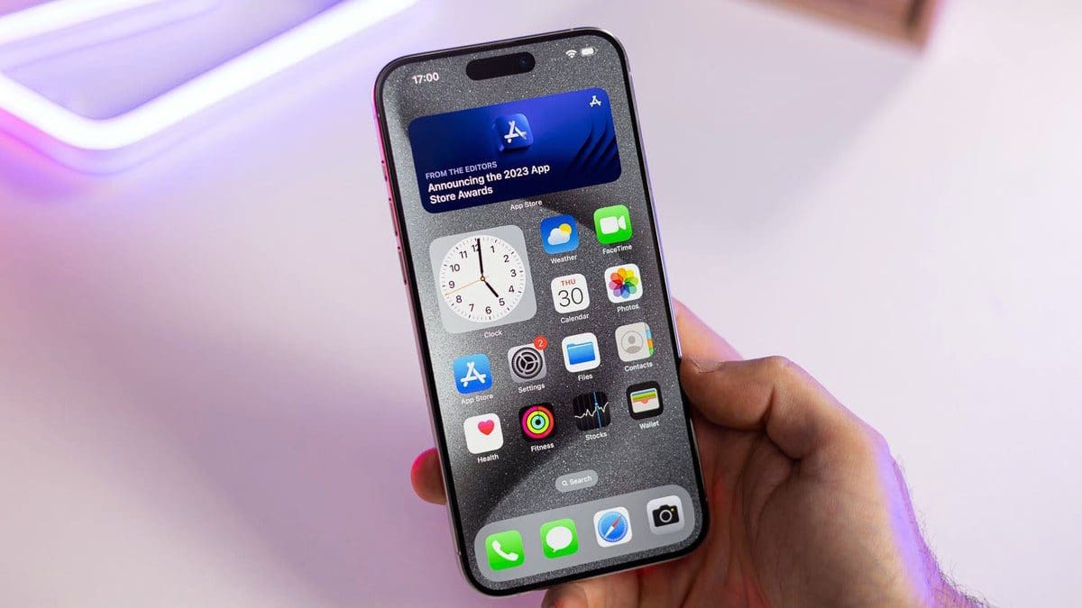 Featured image for Revolutionize Your Mobile Experience with the Sleek iPhone 16 Pro Max from Phones Canada