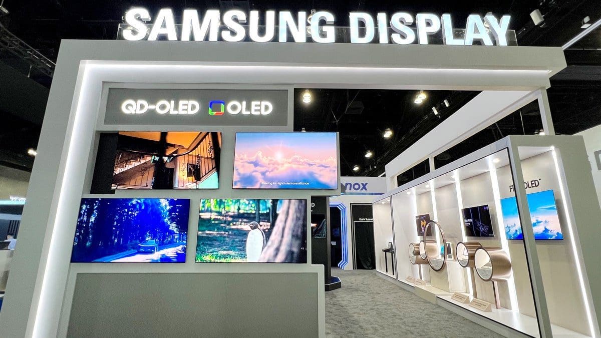 Featured image for Samsung Display reorganizes its foldable division in anticipation of supplying foldable Apple products